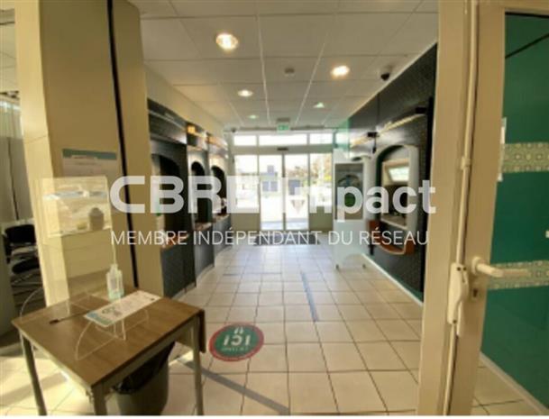 Commerce Location 51430 TINQUEUX