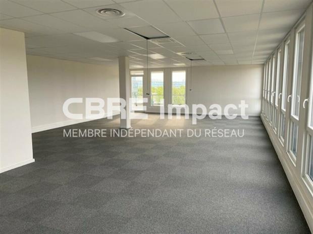 Bureau Location 51430 BEZANNES