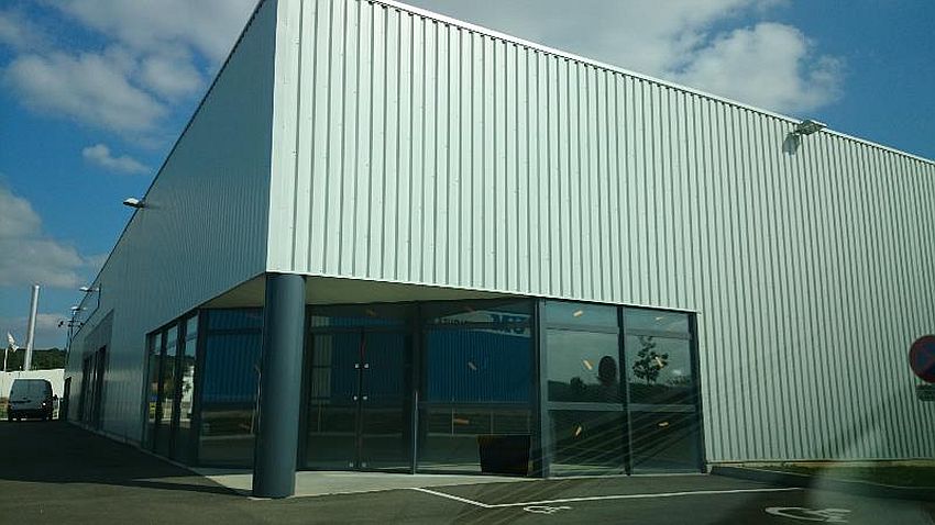 Local d'activités Location 89470 MONETEAU