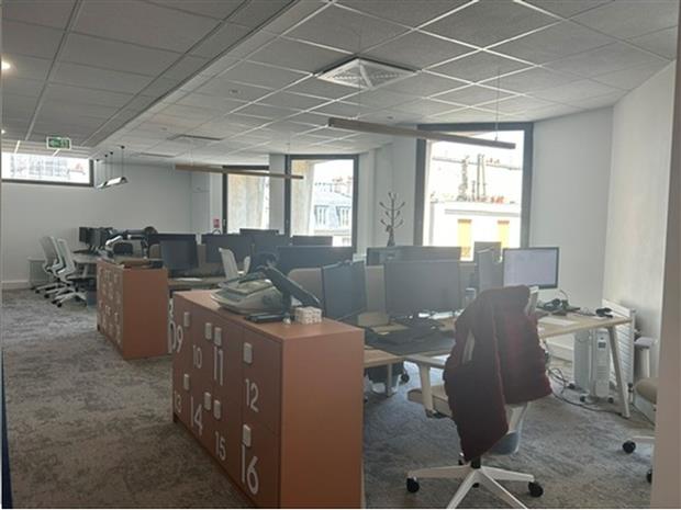Bureau Location 75017 PARIS