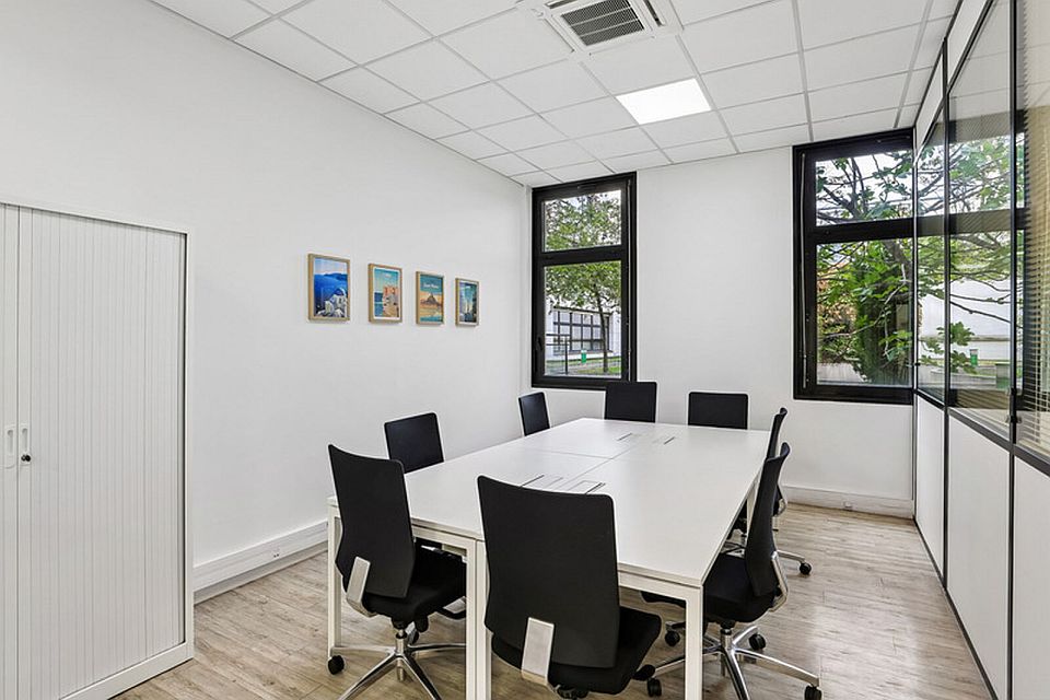 Bureau Location 92300 LEVALLOIS PERRET