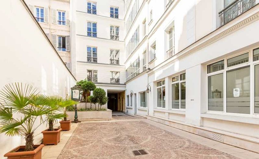 Bureau Location 75010 PARIS 50 RUE DE PARADIS