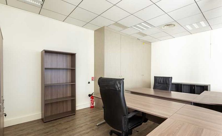 Bureau Location 75010 PARIS 50 RUE DE PARADIS