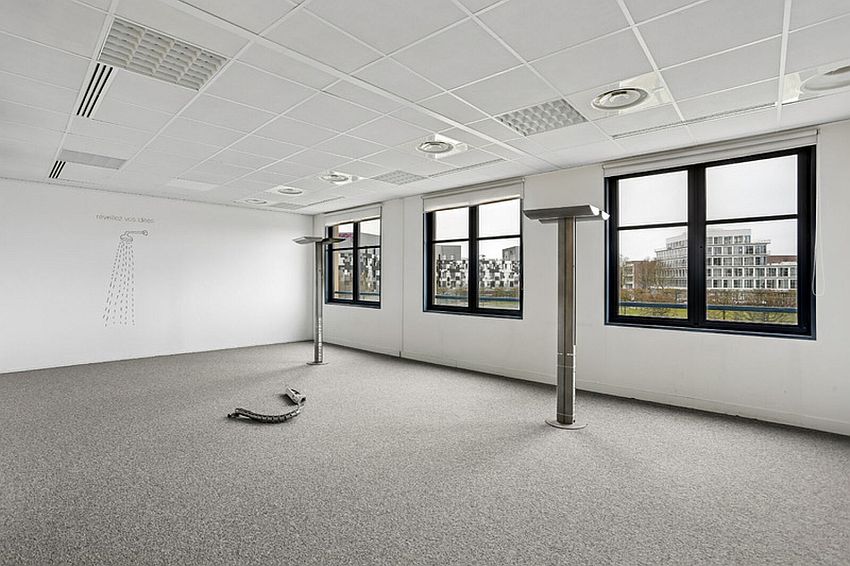 Bureau Location 77700 CHESSY
