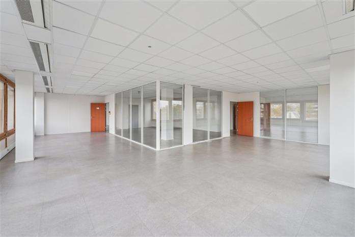 Bureau Location 95000 CERGY