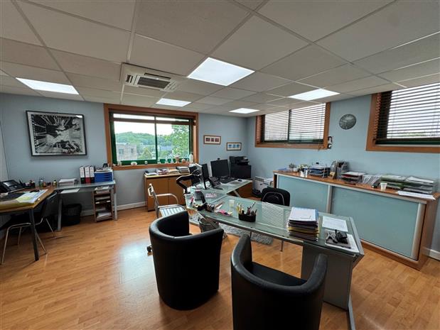 Entrepôt / Local d'activités Location 94500 CHAMPIGNY SUR MARNE