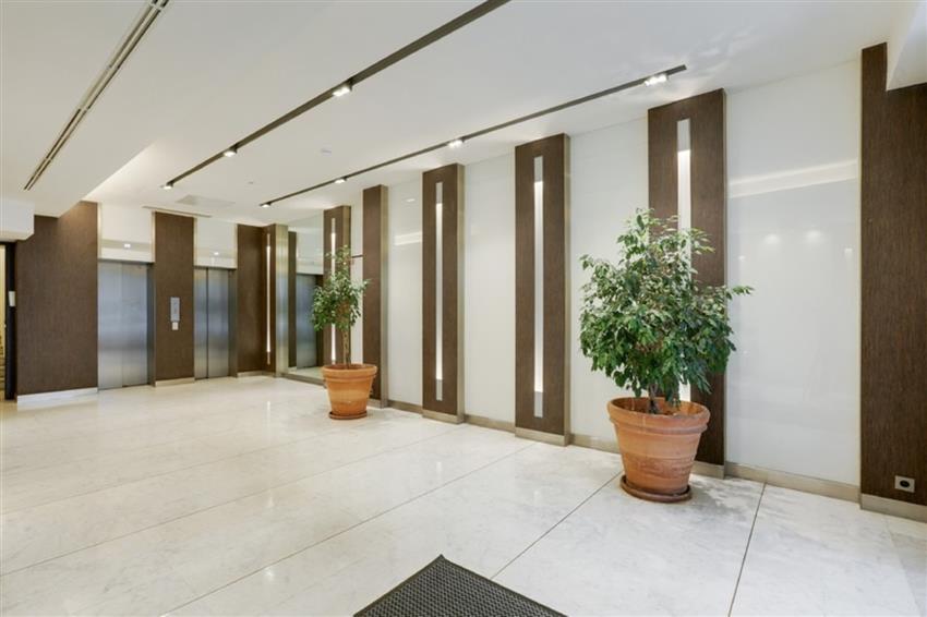 Bureau Location 75008 PARIS 20 RUE QUENTIN BAUCHART