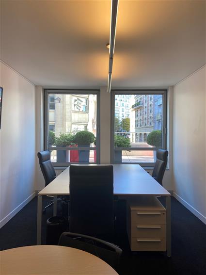 Bureau Location 75008 PARIS 20 RUE QUENTIN BAUCHART