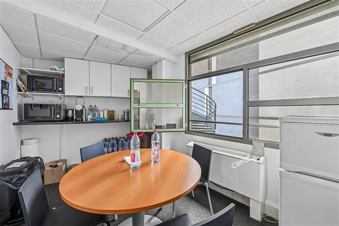 Bureau Location 75015 PARIS 20-22 RUE LOUIS ARMAND