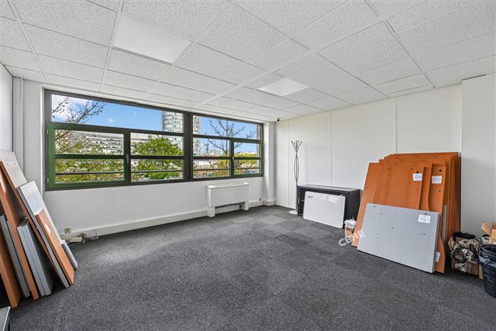 Bureau Location 75015 PARIS 20-22 RUE LOUIS ARMAND