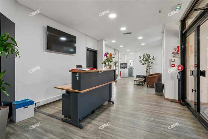 Local d'activités Vente/Location 91300 MASSY