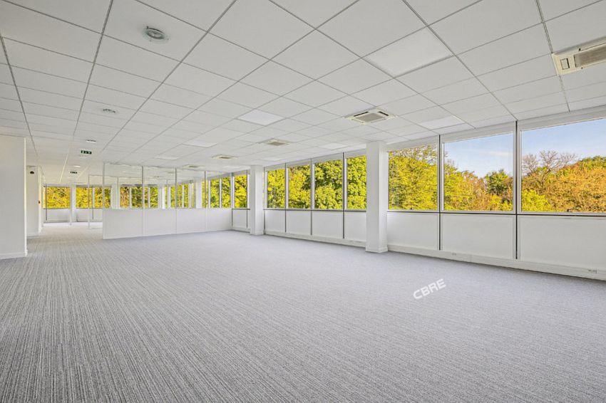 Bureau Location 92360 MEUDON LA FORET 6-12 RUE ANDRAS BECK
