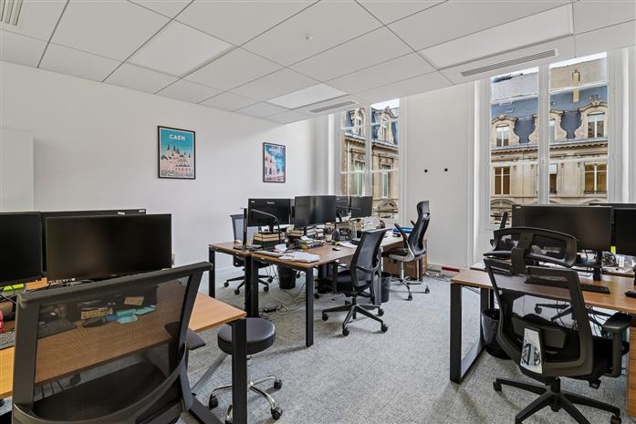 Bureau Location 75001 PARIS 10 PLACE VENDOME