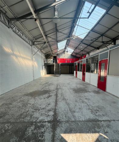 Local d'activités Location 69200 VENISSIEUX