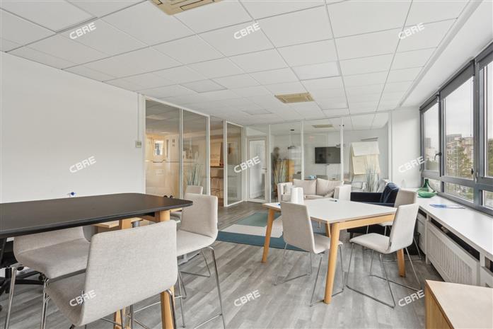 Bureau Location 92200 NEUILLY SUR SEINE 147 AVENUE CHARLES DE GAULLE