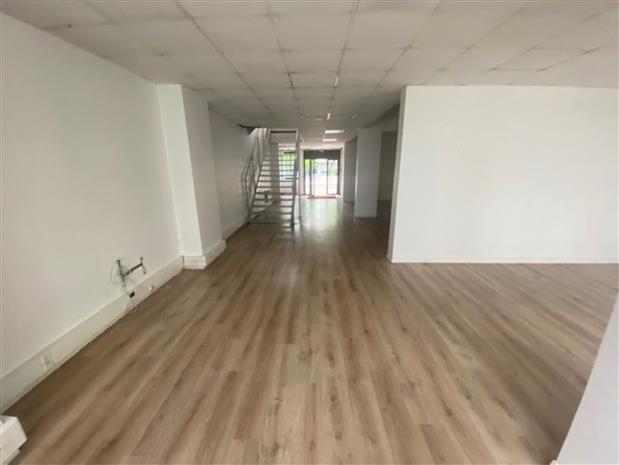 Local d'activités Vente 92400 COURBEVOIE