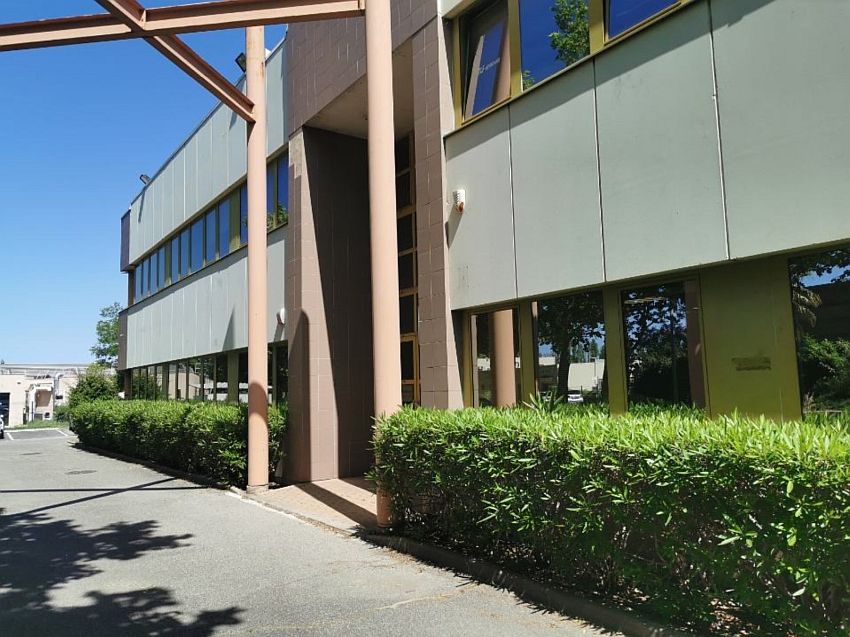 Chargement de l'image...