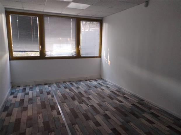 Bureau Location 13127 VITROLLES