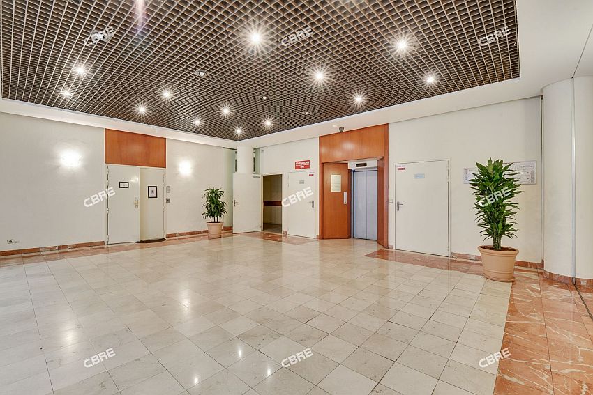 Bureau Location 92310 SEVRES 2 AVENUE DE LA CRISTALLERIE