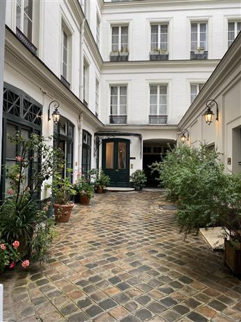 Bureau Location 75009 PARIS 10 RUE DE SEZE