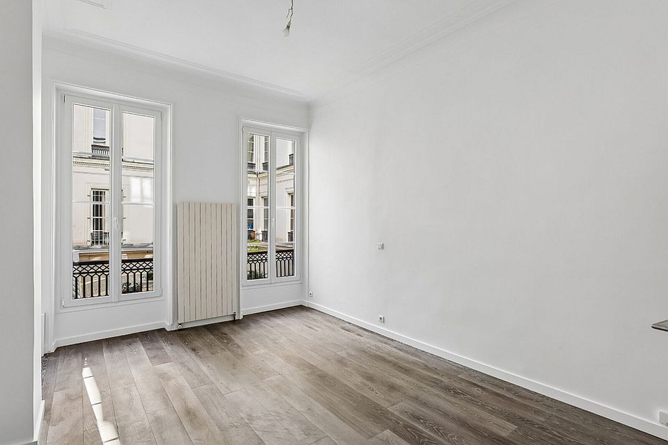 Bureau Location 75009 PARIS 10 RUE DE SEZE