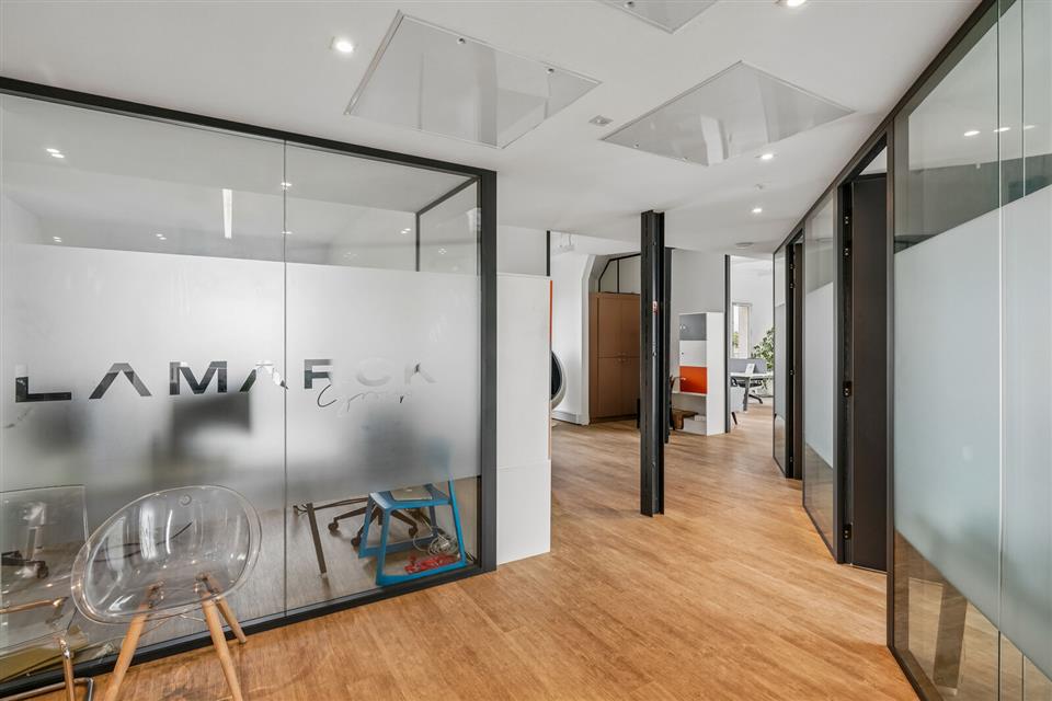 Bureau Location 75116 PARIS 43-45 AVENUE KLEBER