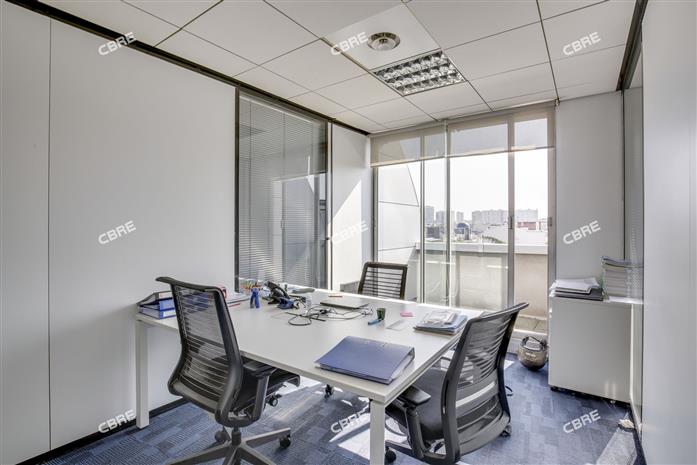 Bureau Location 92300 LEVALLOIS PERRET