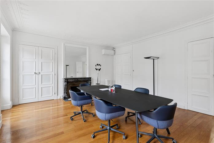 Bureau Location 75008 PARIS 31 RUE TRONCHET