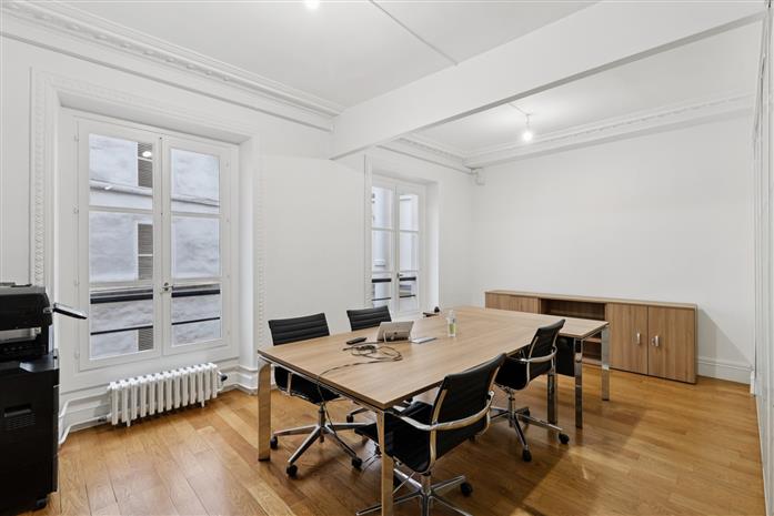Bureau Location 75008 PARIS 31 RUE TRONCHET