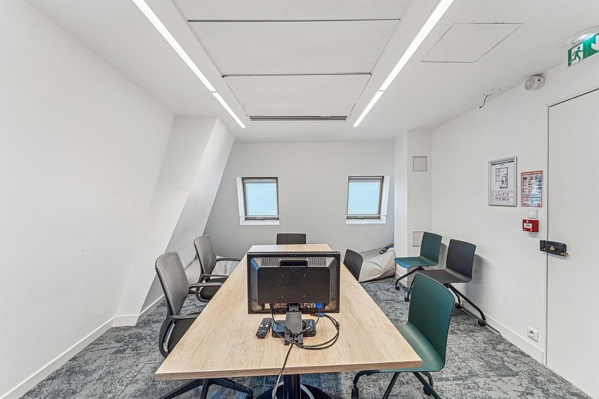Bureau Location 75009 PARIS 37 RUE DE CHATEAUDUN