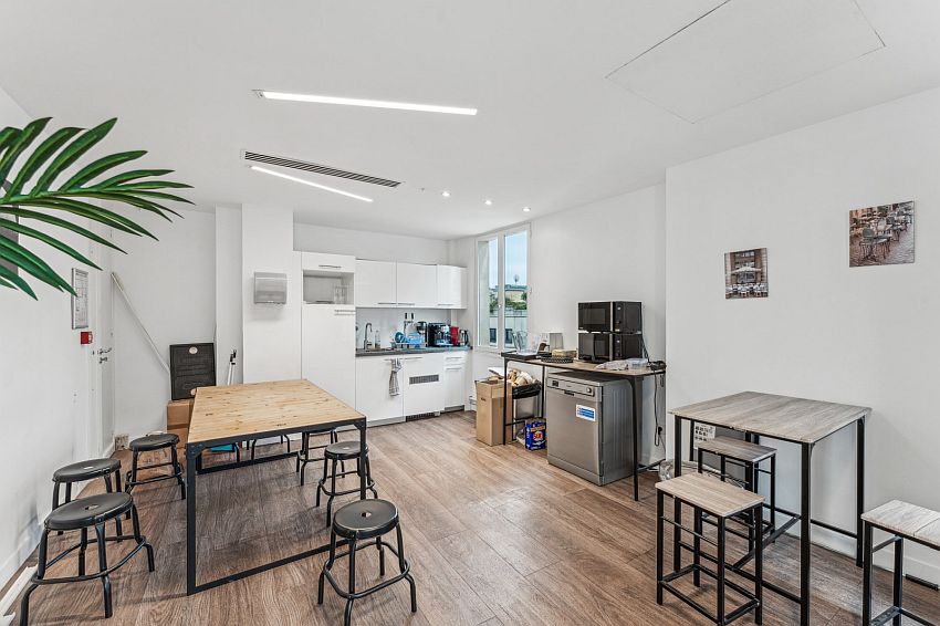 Bureau Location 75009 PARIS 37 RUE DE CHATEAUDUN