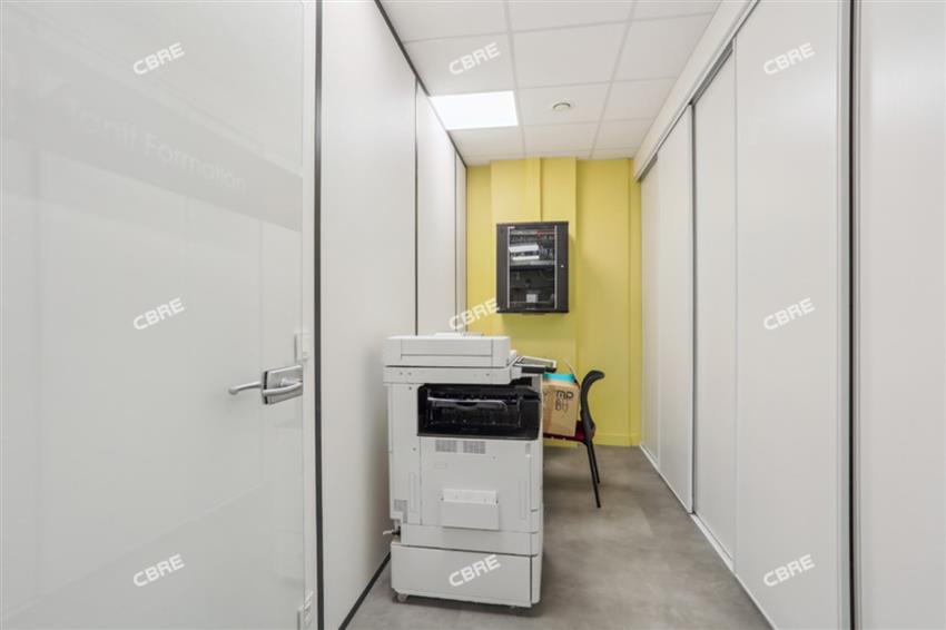 Bureau Location 75011 PARIS