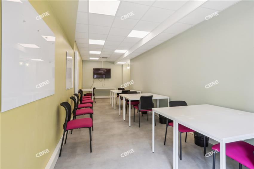 Bureau Location 75011 PARIS