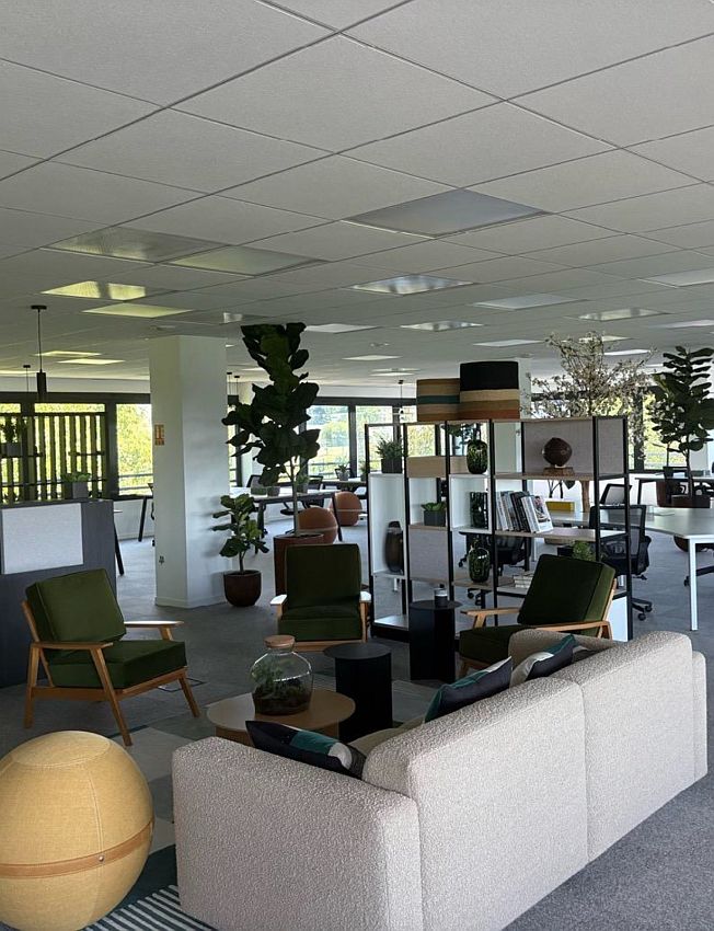 Bureau Location 69800 ST PRIEST 523 COURS DU 3E MILLENAIRE