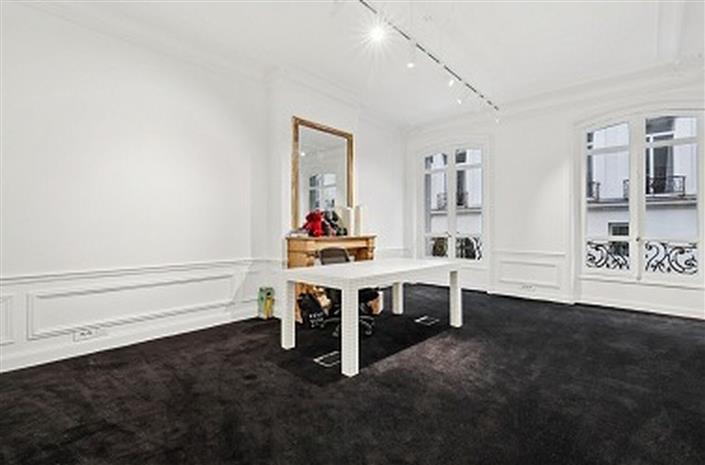 Bureau Location 75002 PARIS 8 RUE DANIELLE CASANOVA