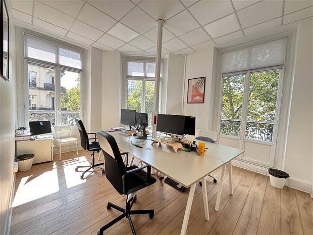 Bureau Location 75003 PARIS 60 BOULEVARD DE SEBASTOPOL