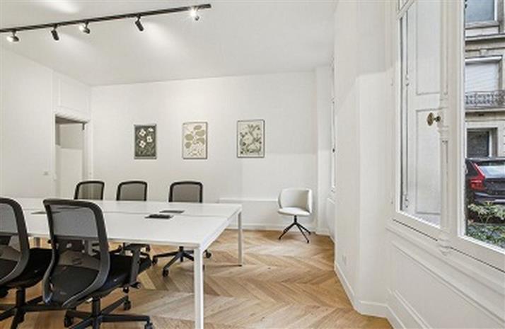 Bureau Location 75001 PARIS 242 RUE DE RIVOLI
