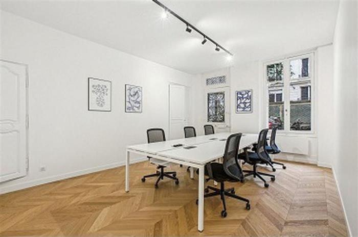 Bureau Location 75001 PARIS 242 RUE DE RIVOLI