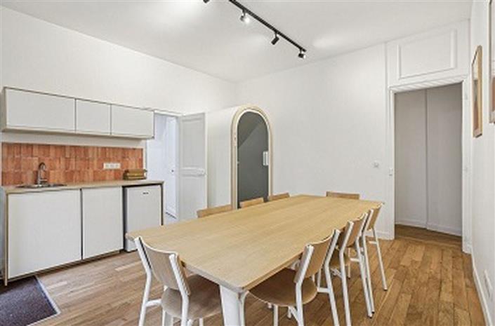 Bureau Location 75001 PARIS 242 RUE DE RIVOLI
