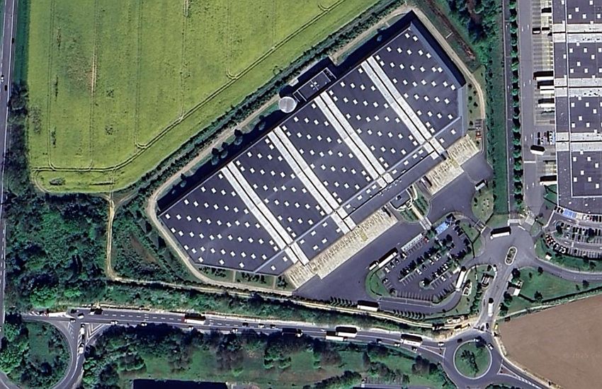 Entrepôt / Local d'activités Location 95470 SURVILLIERS