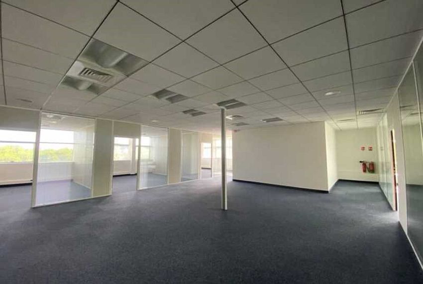 Bureau Location 78990 ELANCOURT