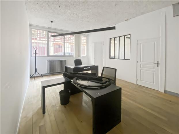 Bureau Location 75116 PARIS 167 AVENUE VICTOR HUGO