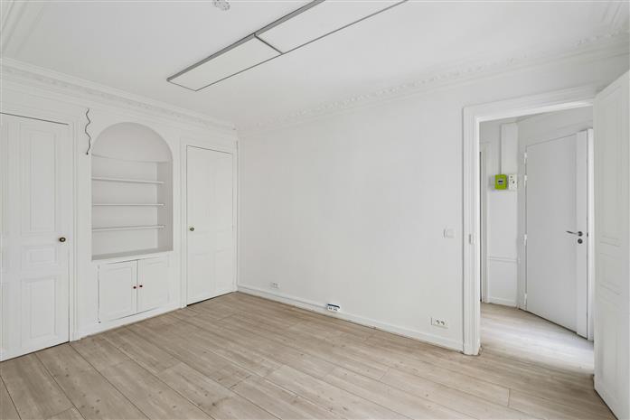 Bureau Location 75010 PARIS