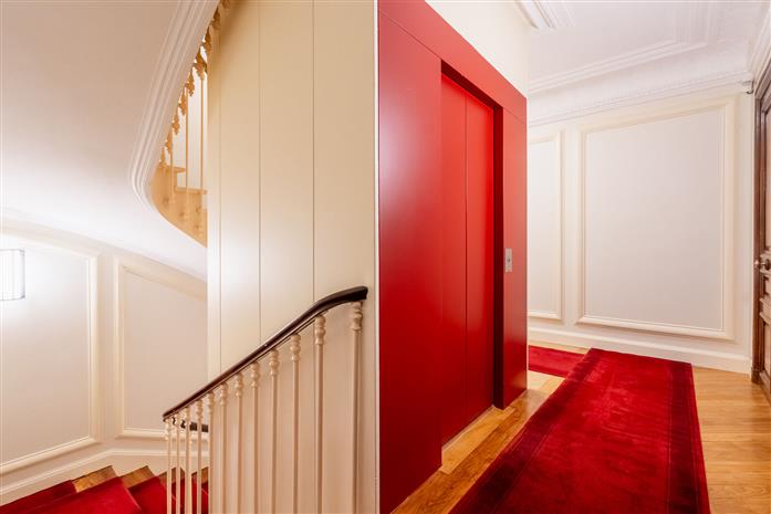 Bureau Location 75008 PARIS 5 AVENUE DE MESSINE