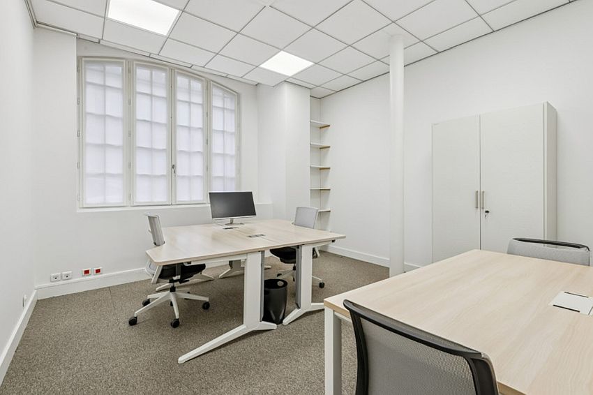 Bureau Location 75008 PARIS 154 BOULEVARD HAUSSMANN