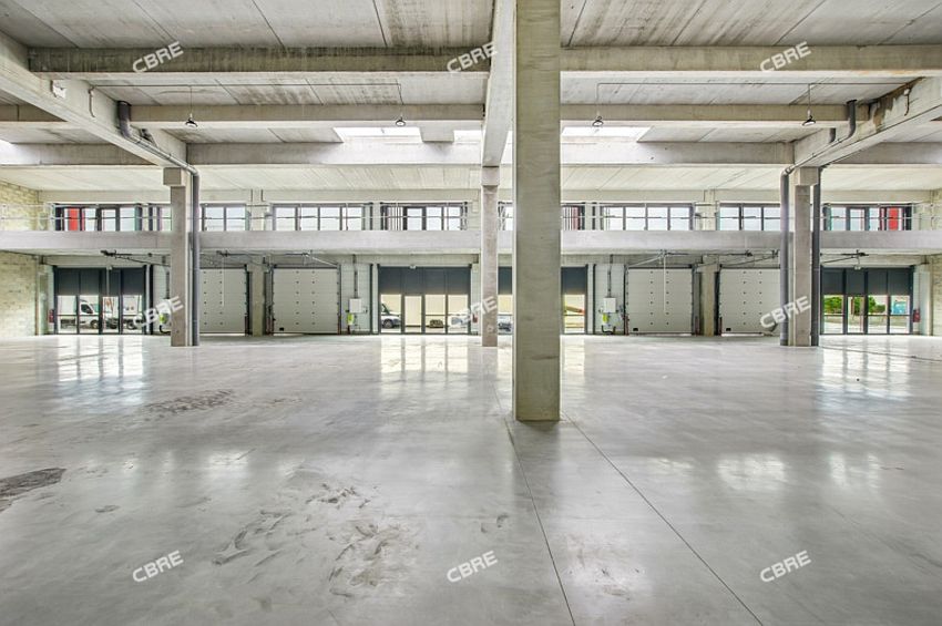 Local d'activités Location 93000 BOBIGNY