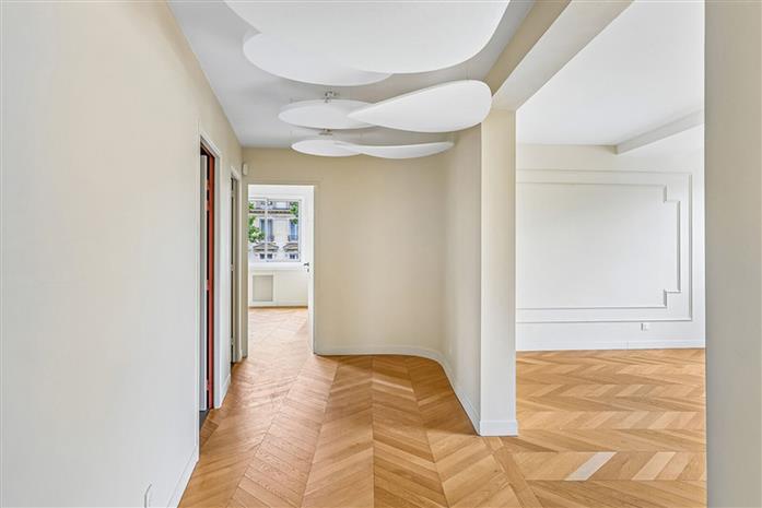 Bureau Location 92200 NEUILLY SUR SEINE