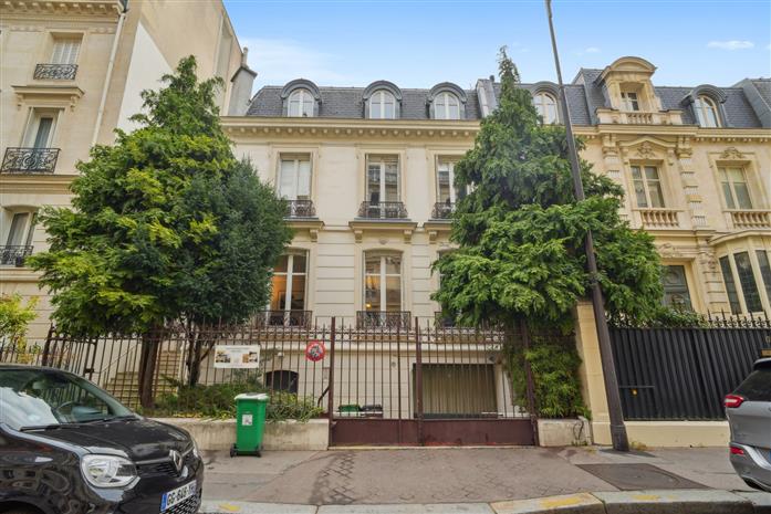 Bureau Location 75116 PARIS 15 RUE CORTAMBERT