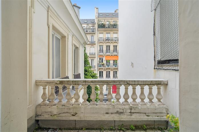 Bureau Location 75116 PARIS 15 RUE CORTAMBERT