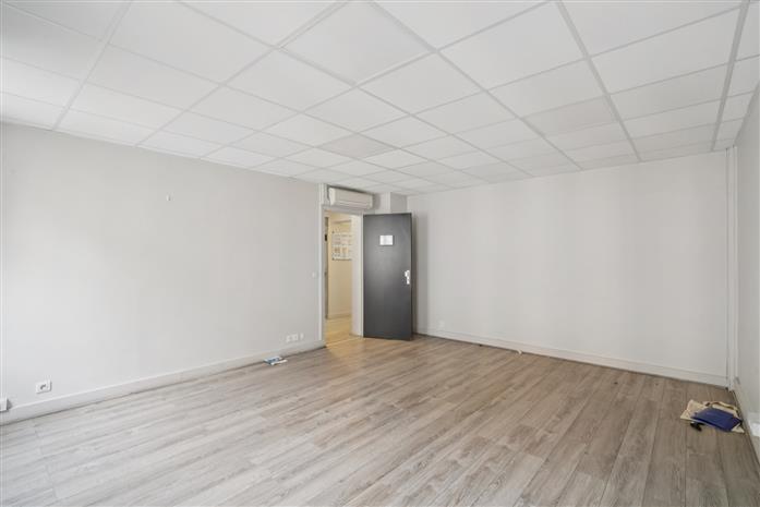 Bureau Location 75116 PARIS 15 RUE CORTAMBERT